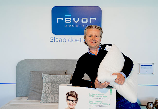 Virusremmend textiel Revor